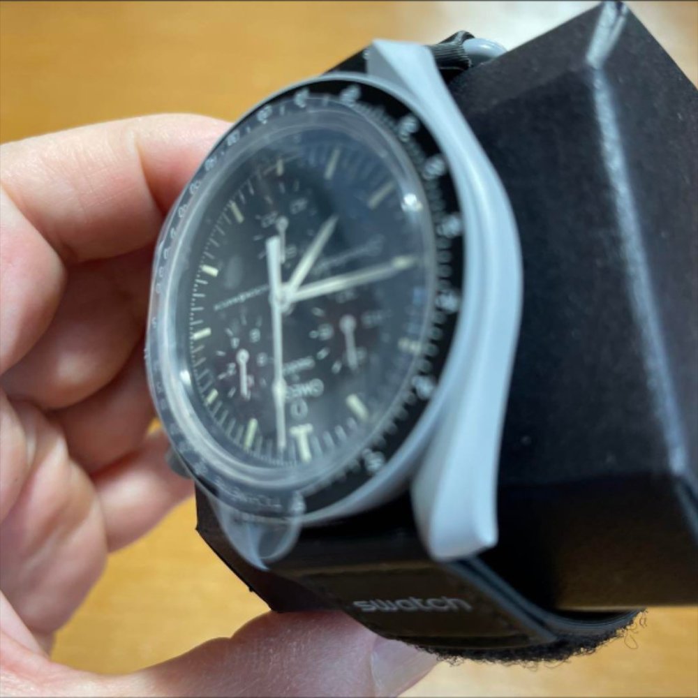 Omega X Swatch MoonSwatch Mission to Moon Watch - Picture 2 of 5